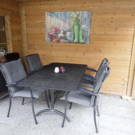Roodborstje 4 Persoonschalet Putten Εξωτερικό φωτογραφία